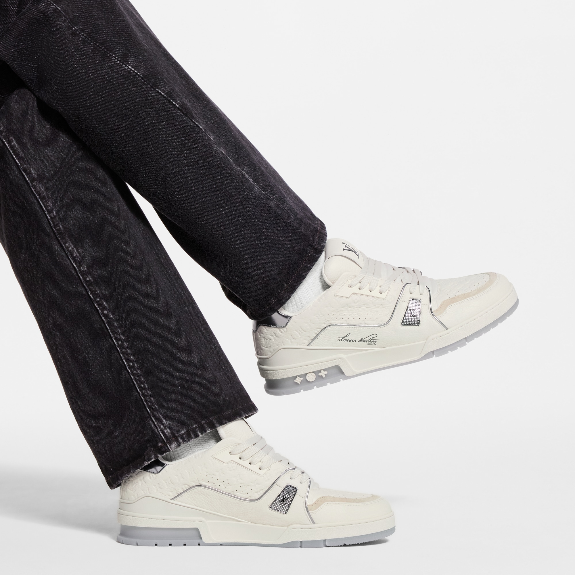 LV Trainer Sneaker - Shoes | LOUIS VUITTON